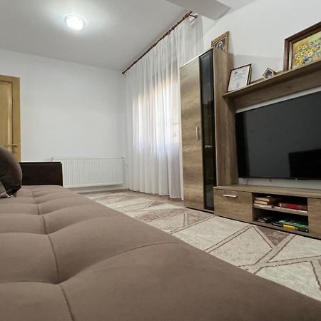 Alex 2 Apartament Яш Екстериор снимка